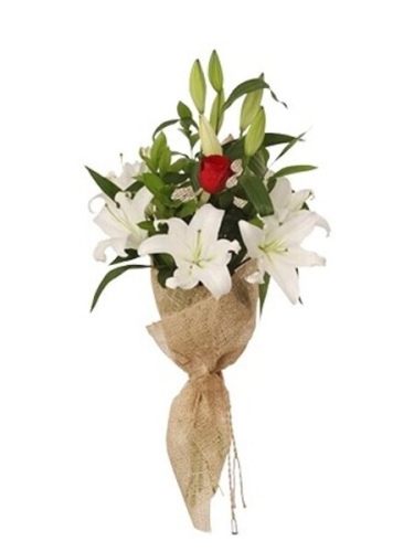 Lilyum ve Tek Gül Buket