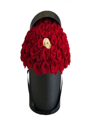 Kutuda Kırmızı Güller